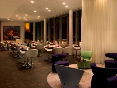 Art'otel Cologne, Powered By Radisson Colónia